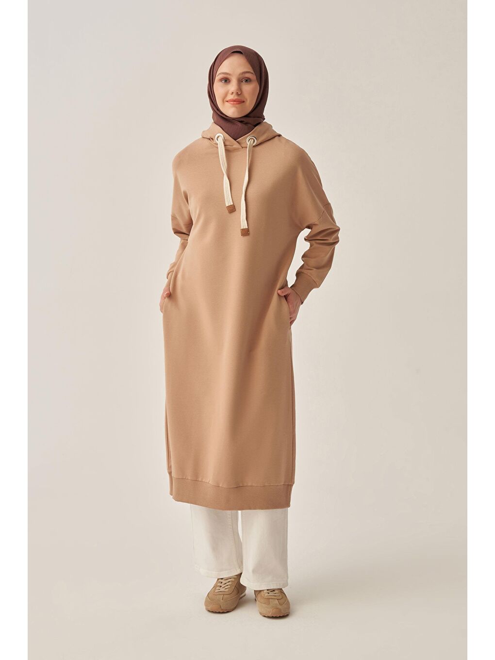 Bej Vizon-Kuşgözlü Kapüşonlu Cepli Sweat Tunik