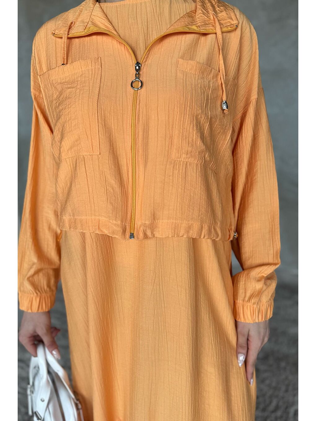 Kahverengi Etek Ucu Fırfırlı Bel Lastikli Hırka Kombinli Tesettür Elbise-4