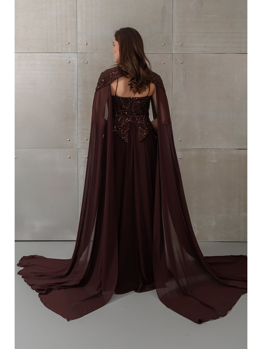 Kadın Kahverengi Şallı Uzun Kol Peplum Detay Uzun Abiye Elbise-5