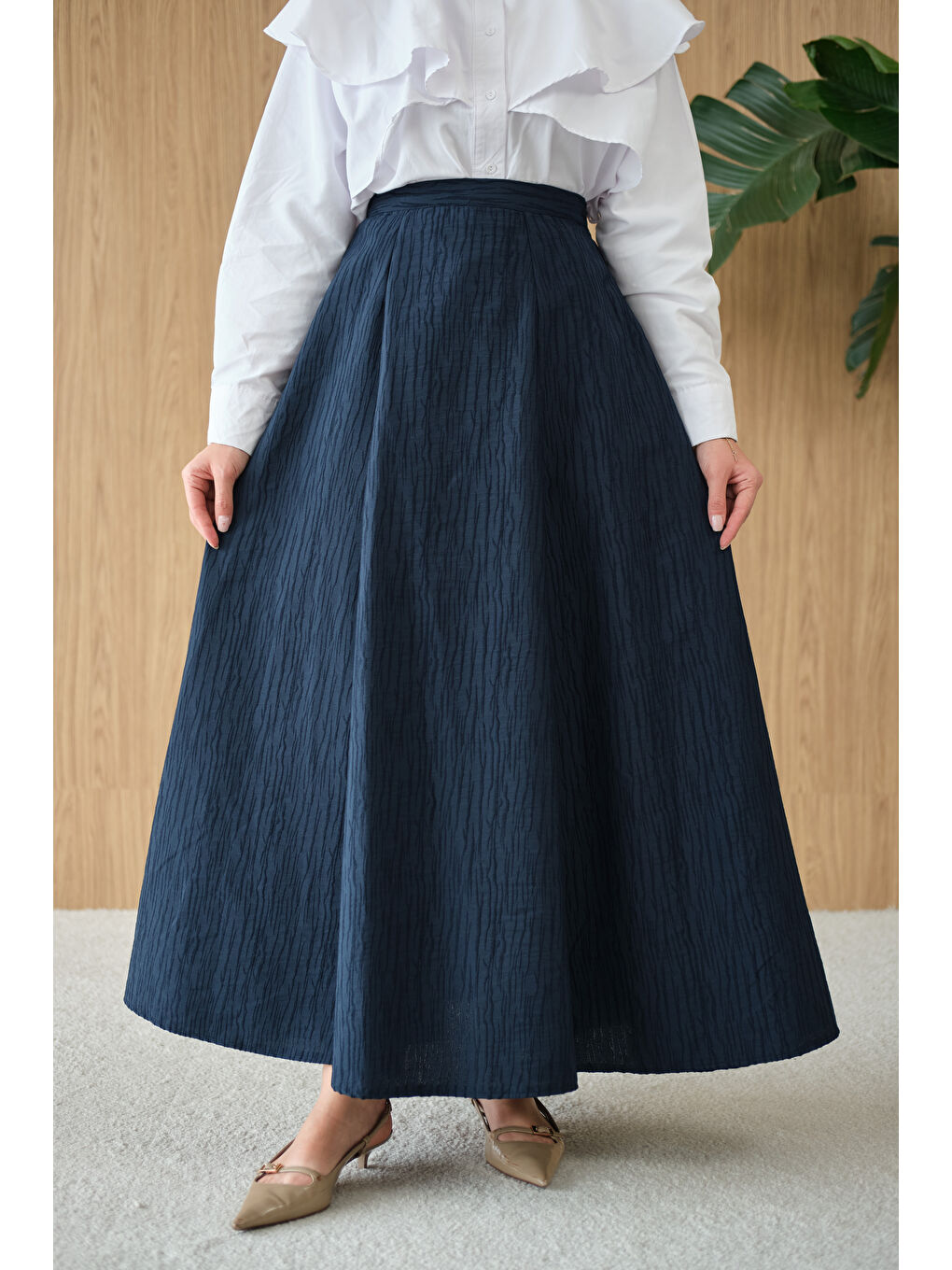 Kadın Yandan Fermuarlı Kendinden Desen Etek Lacivert-1