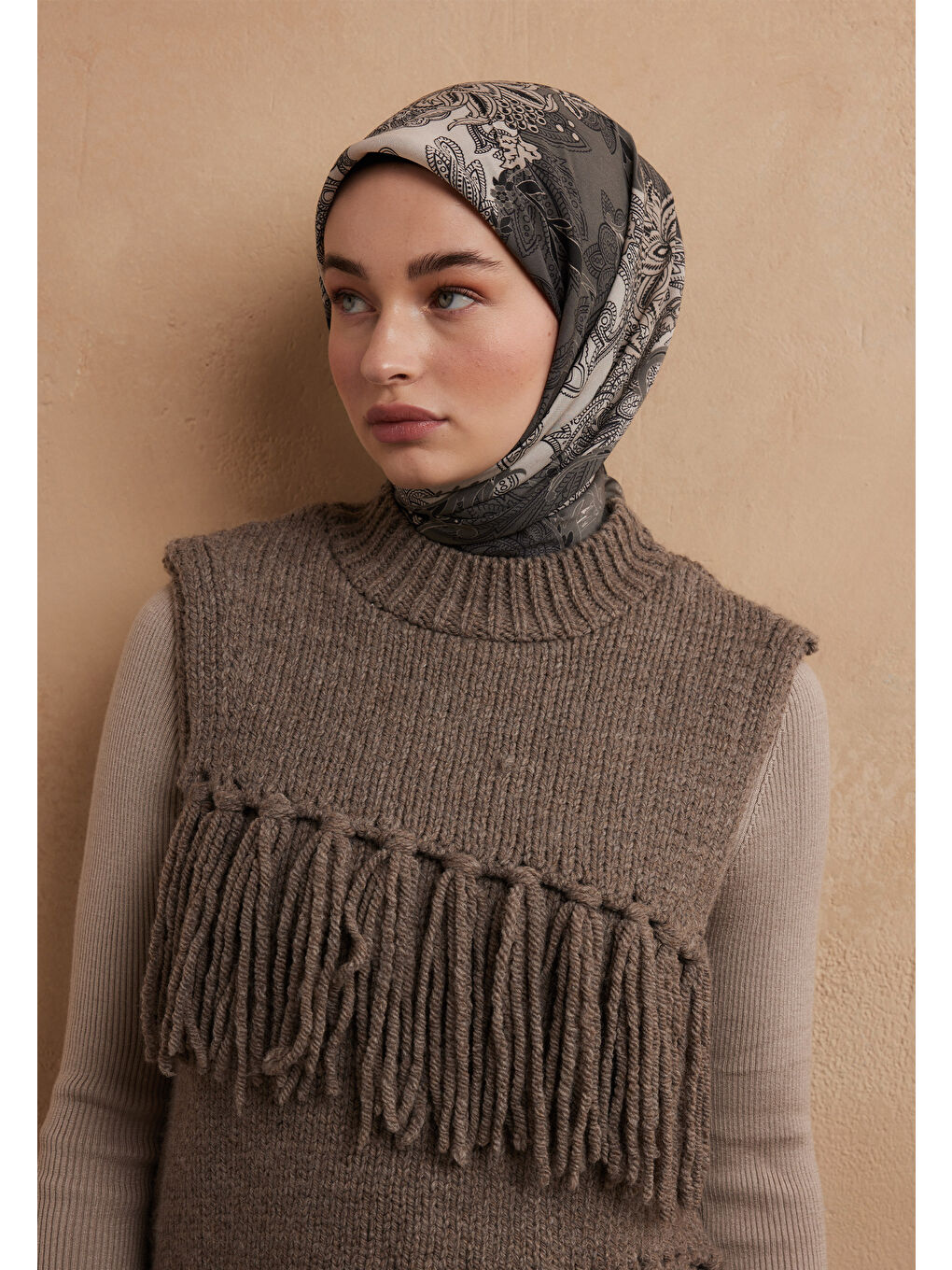 Antrasit Darıa Desen Pamuk İpek Eşarp Duman-2