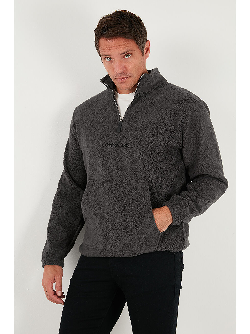 Antrasit Regular Fit Yarım Fermuarlı Dik Yaka Yumuşak Dokulu Sweat 59060661-2