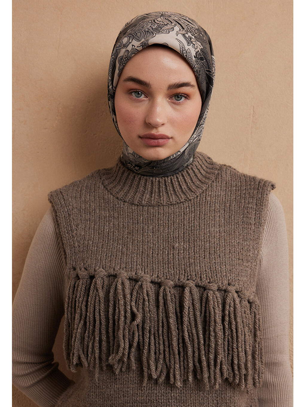 Antrasit Darıa Desen Pamuk İpek Eşarp Duman-3