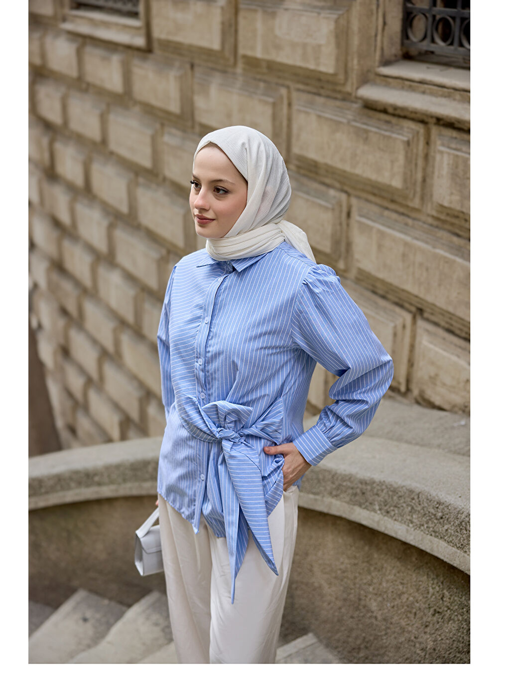 Kadın Yandan Bağlamalı Kalın Çizgili Gömlek Mavi-1