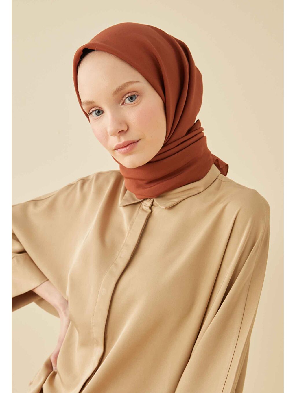 Kahverengi Pamuk İpek Eşarp Kızıl Kahve