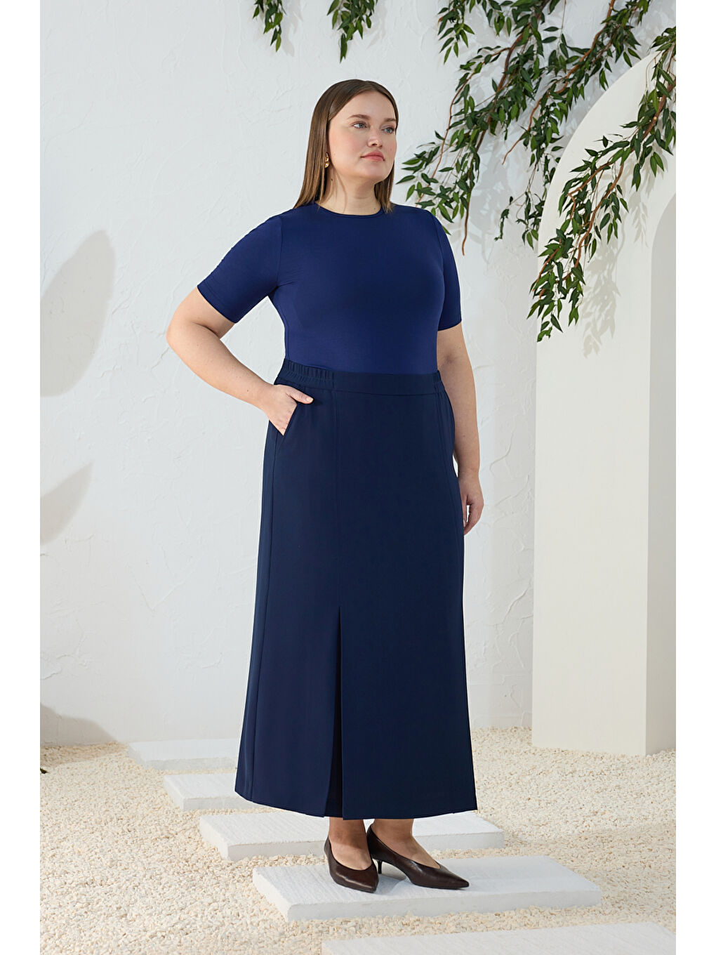 Lacivert Pilikaşe Detaylı Klasik Etek-3
