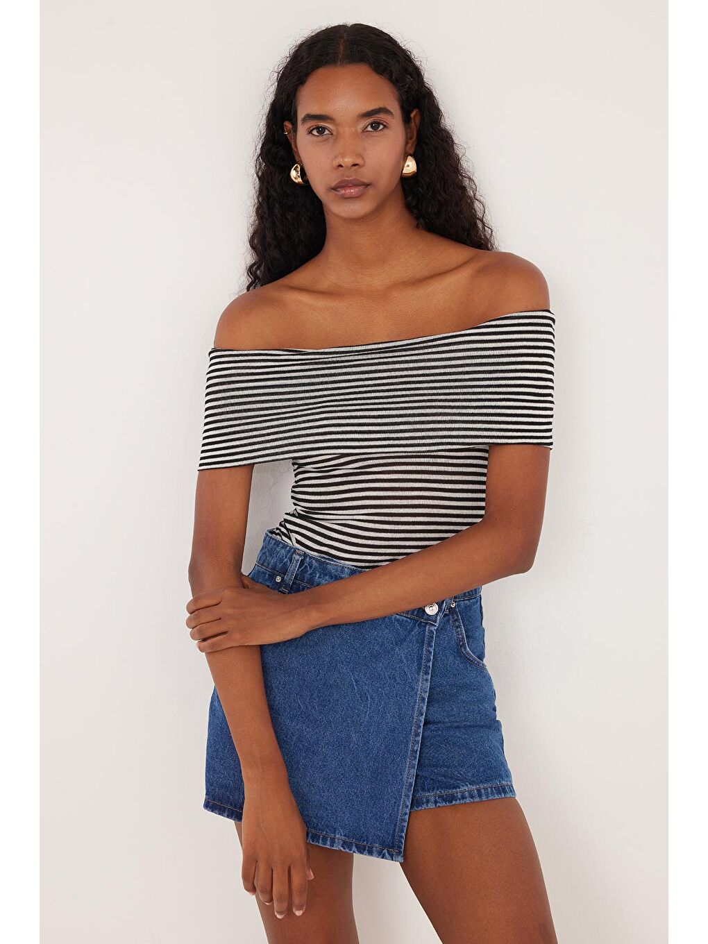 Karışık Kadın Slim Fit Dar Kesim Çizgili Straplez Bluz-4