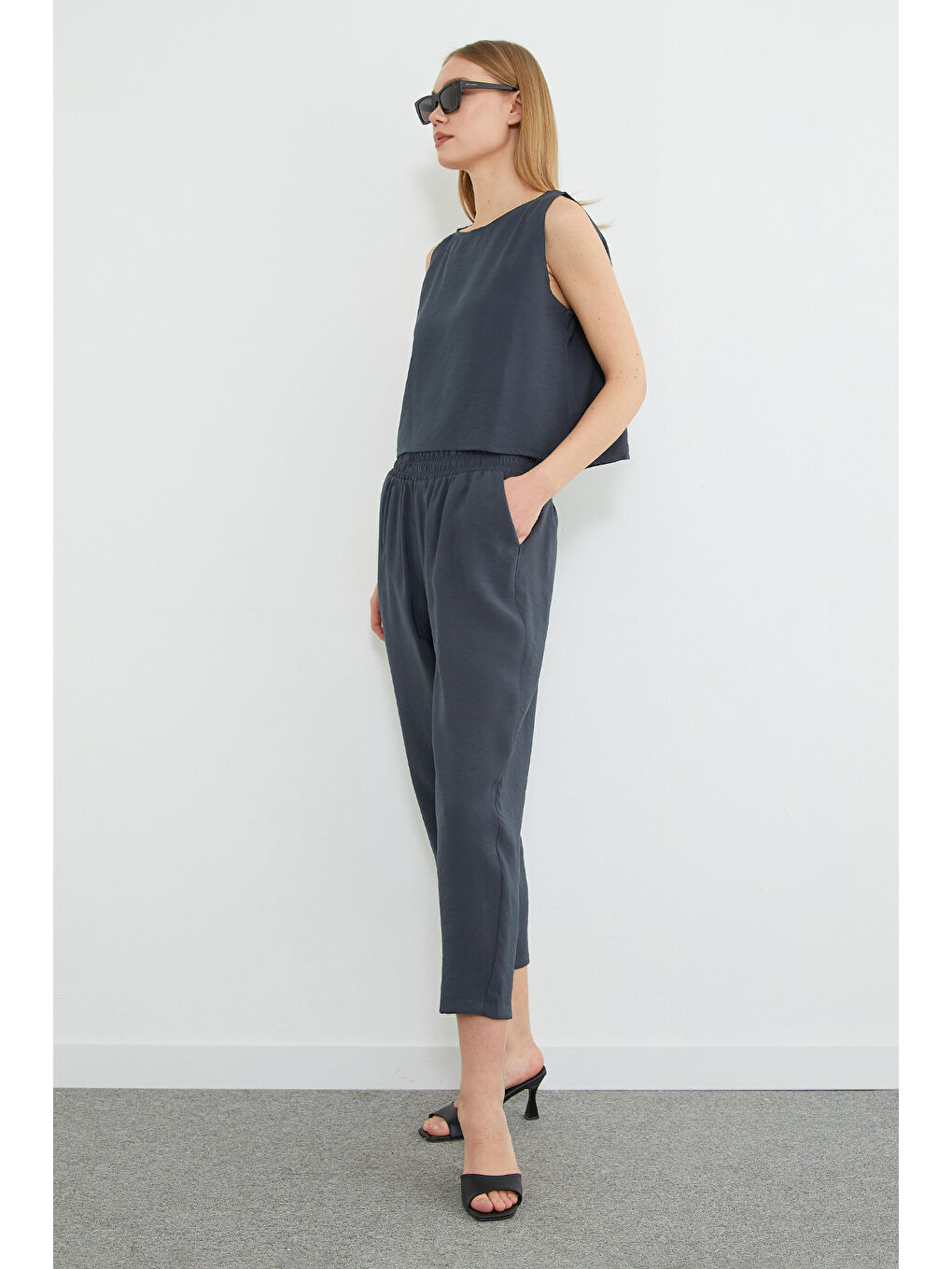 Antrasit Basic Beli Lastikli Salaş 2 Li Takım-3