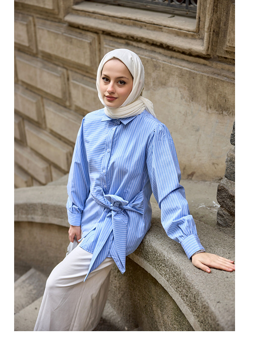 Kadın Yandan Bağlamalı Kalın Çizgili Gömlek Mavi-3