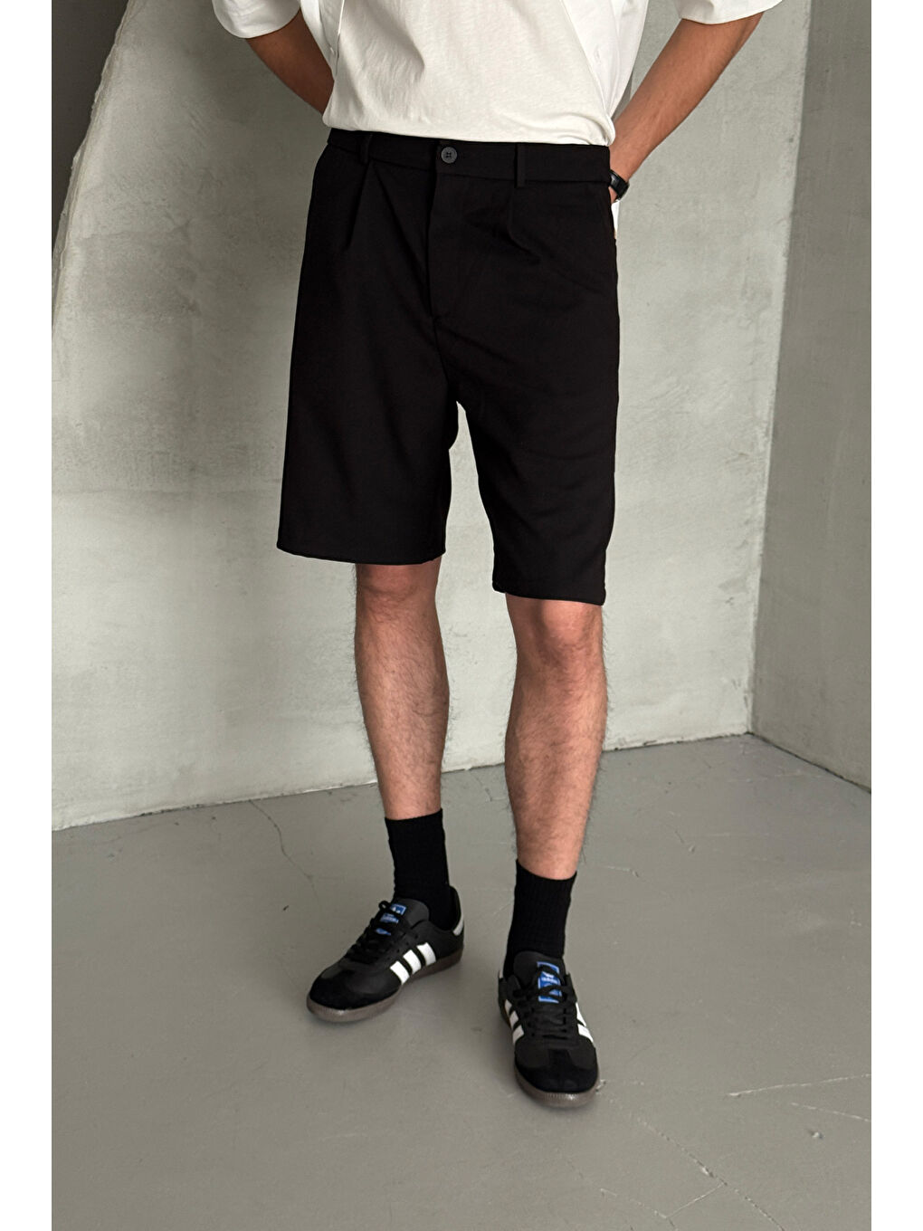 Siyah Erkek Pileli Baggy Şort