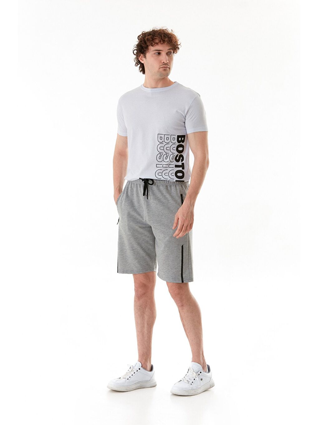 Gri Beli Lastikli Cebi Fermuarlı Şort-1