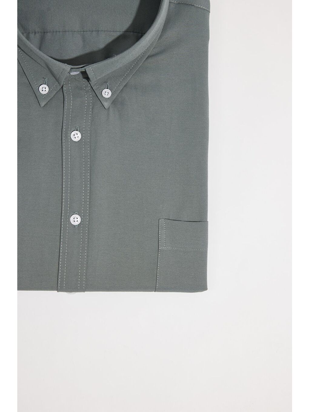 Erkek Büyük Beden Kısa Kol  Yaka Düğmeli Pamuklu Cepli Düz Gri Gömlek-2