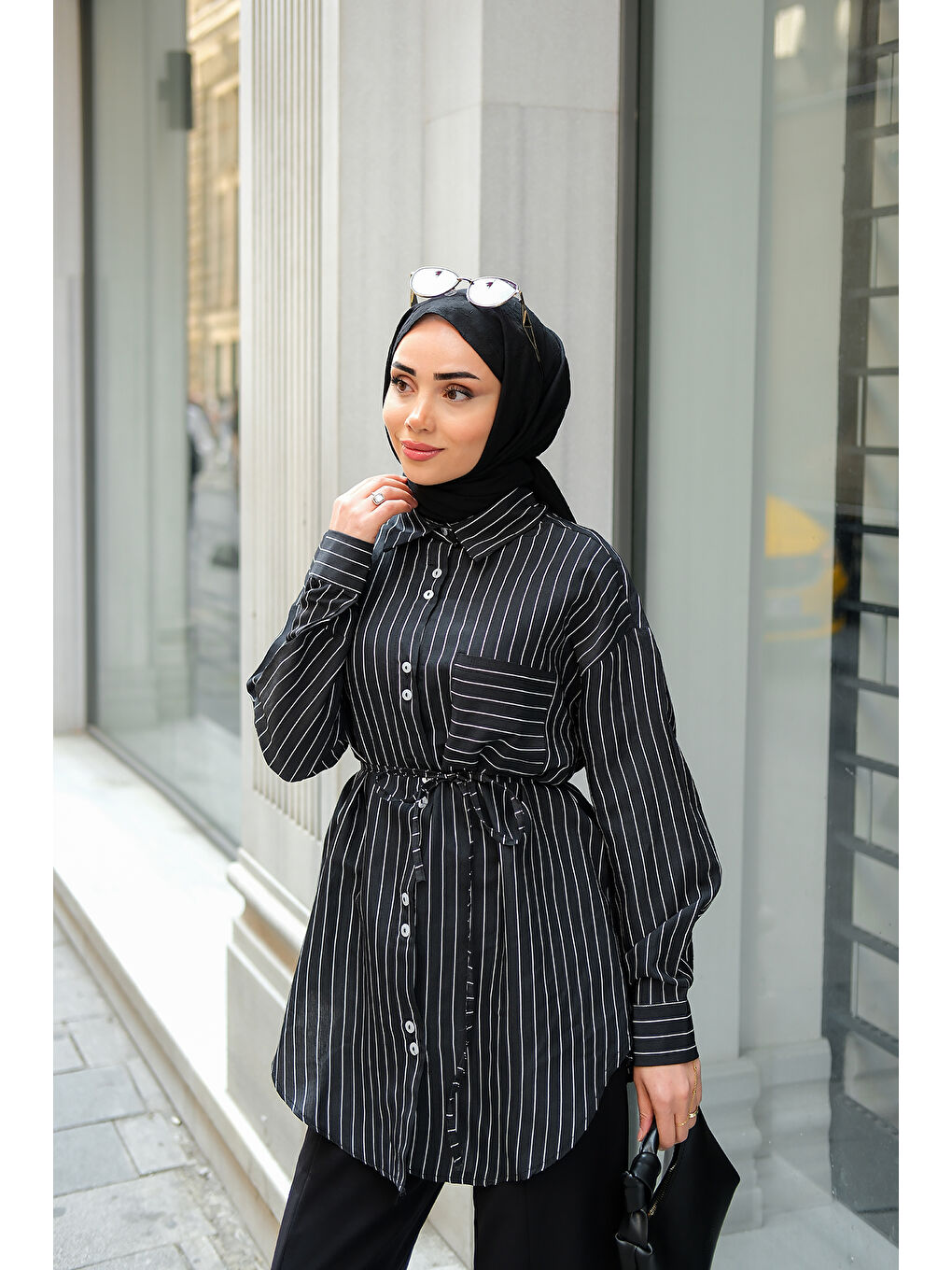 Kadın Çizgili Gömlek Siyah