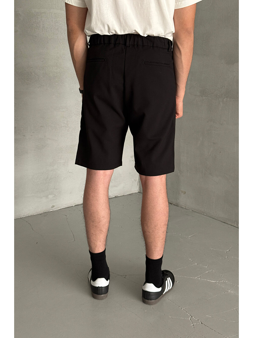 Siyah Erkek Pileli Baggy Şort-2
