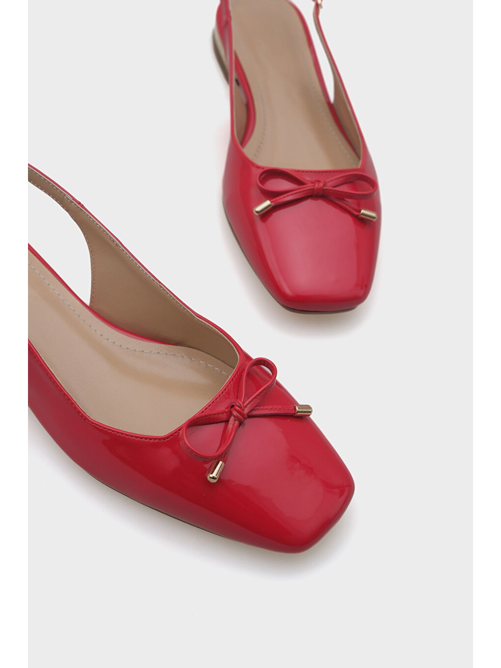 Kırmızı Angela Metal Topuklu Arkası Açık Kadın Babet-3