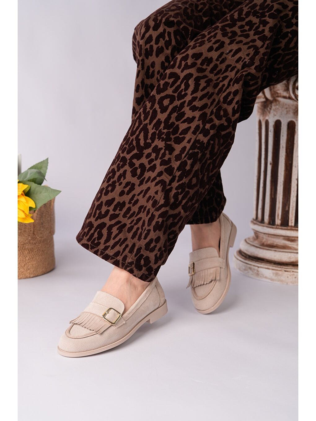 Bej TUFT Gold Tokalı Püsküllü Süet Kadın Günlük Loafer Ayakkabı-5