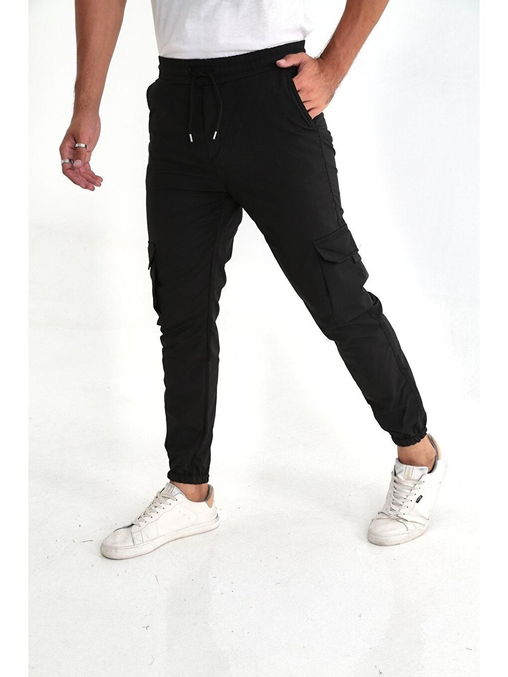 Ekru Erkek Paraşüt Kumaş Tarz Cepli Paça Ve Bel Lastikli Jogger Spor Pantolon-4