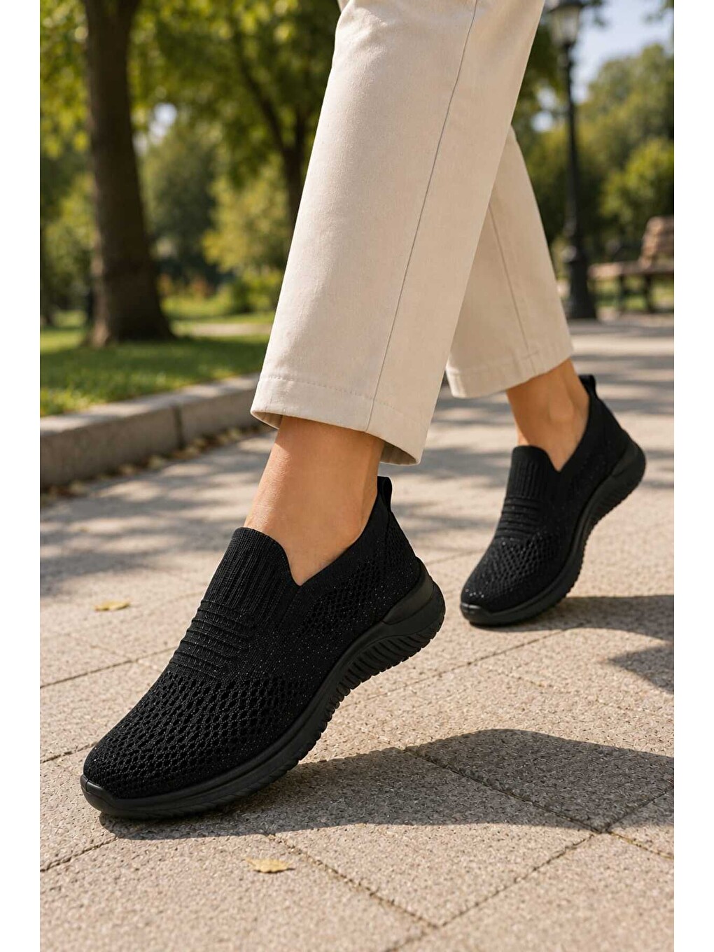 Siyah Kadın Simli Triko Slip-on Günlük Sneaker Hafif Konfor Yürüyüş Ayakkabısı-1