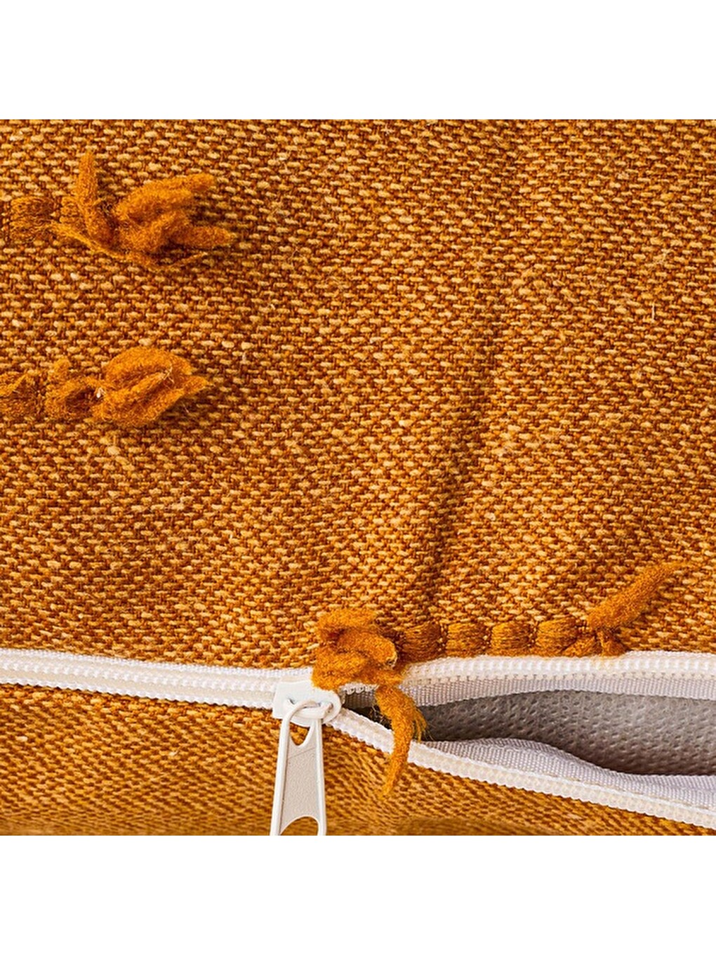 Kahverengi Soft Vela Kırlent - Hardal - 42x42 cm-1