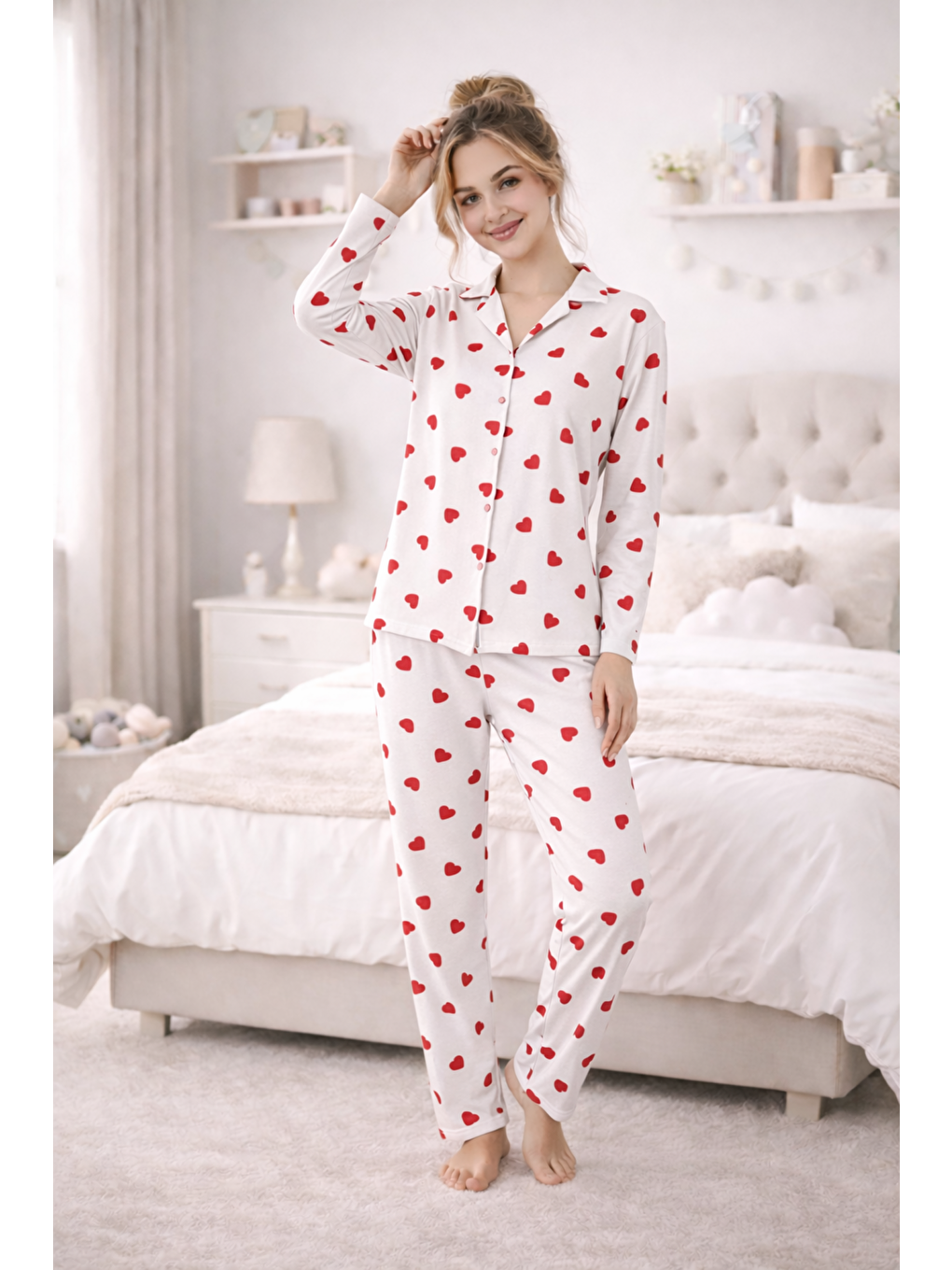 Beyaz Kadın Kalpli Kaliteli Milan Kumaş Gömlek Yaka Düğmeli Yumuşak Tuşe Pijama Takımı
