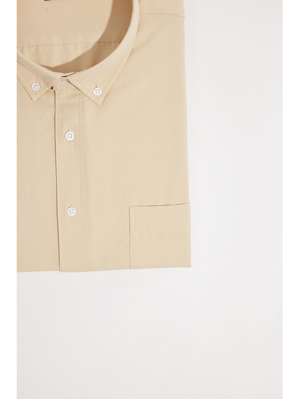 Erkek Büyük Beden Kısa Kol  Yaka Düğmeli Pamuklu Cepli Düz Bej Gömlek-2