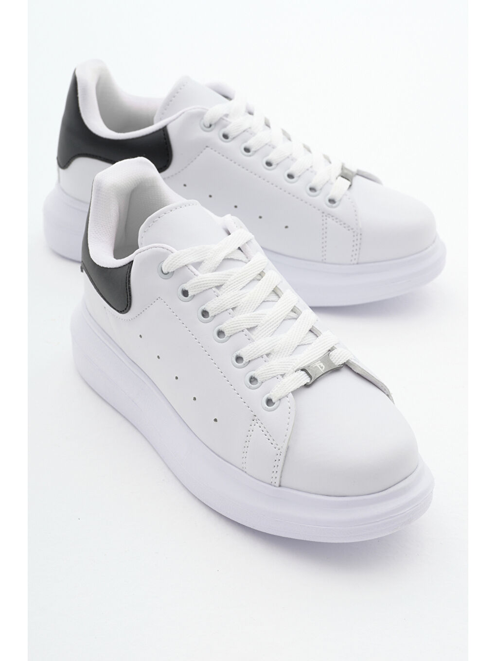 Unisex Beyaz Siyah Rahat Kalıp Yüksek Taban Bağcıklı Spor Ayakkabı-3