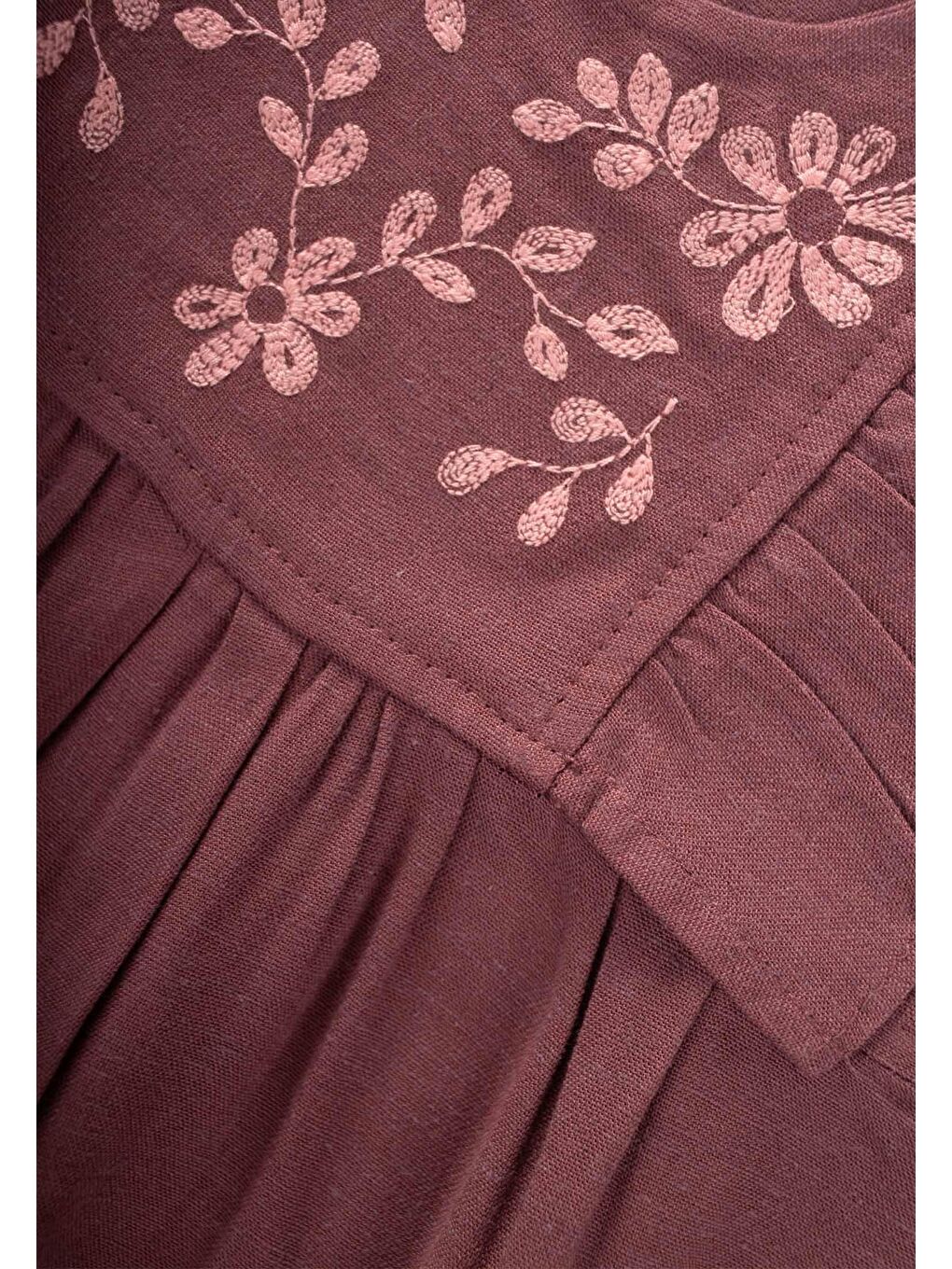 Mürdüm Kız Çocuk Nakışlı Keten Takım-2