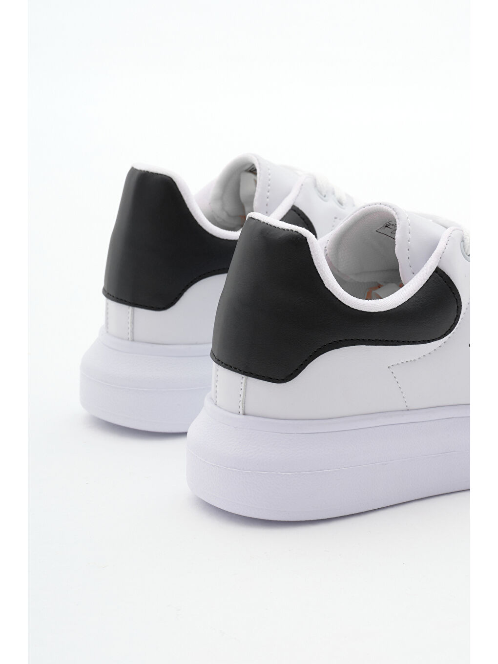 Unisex Beyaz Siyah Rahat Kalıp Yüksek Taban Bağcıklı Spor Ayakkabı-4