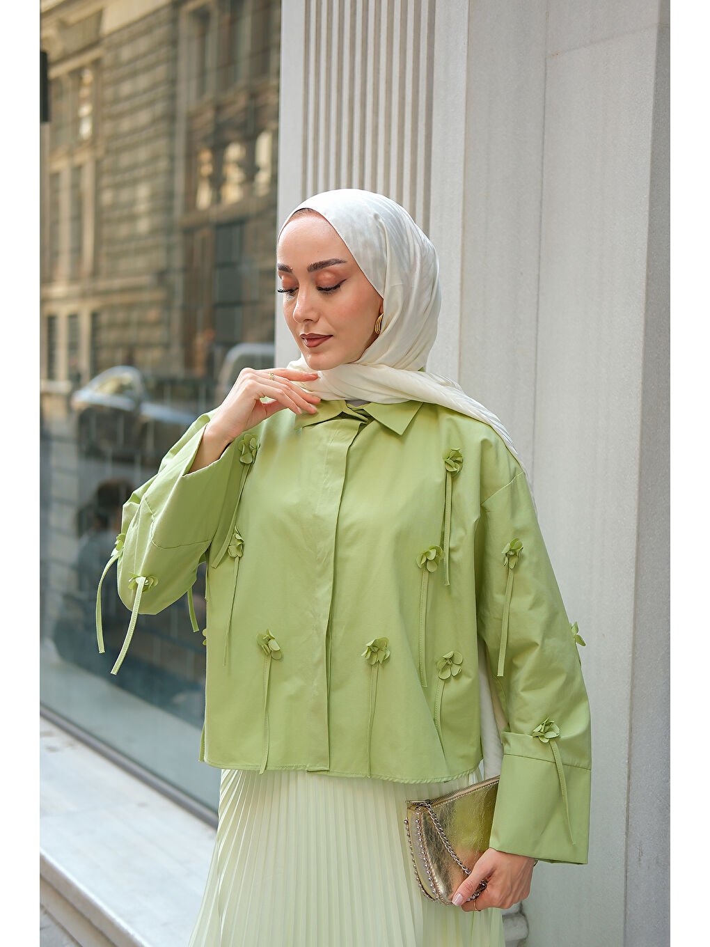 Kadın Çiçek Desenli Gömlek Fıstık Yeşil