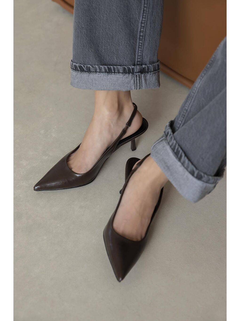 Kahverengi Raye Kadın Topuklu Kırışık Deri Ayakkabı Kahve