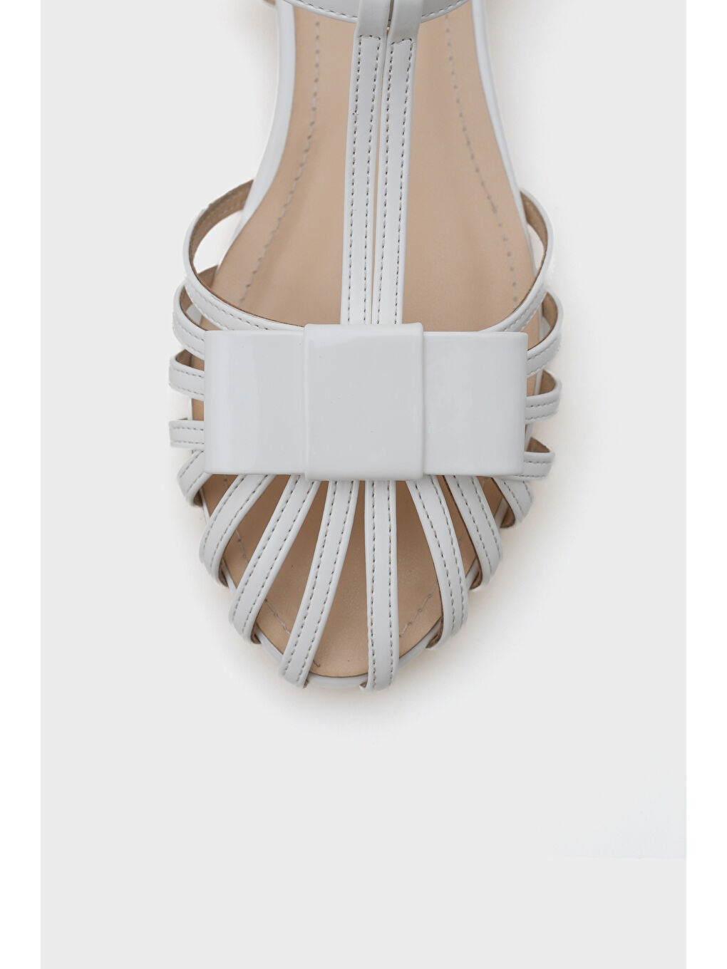 Beyaz Amara Kafes Örgülü Kadın Babet-2