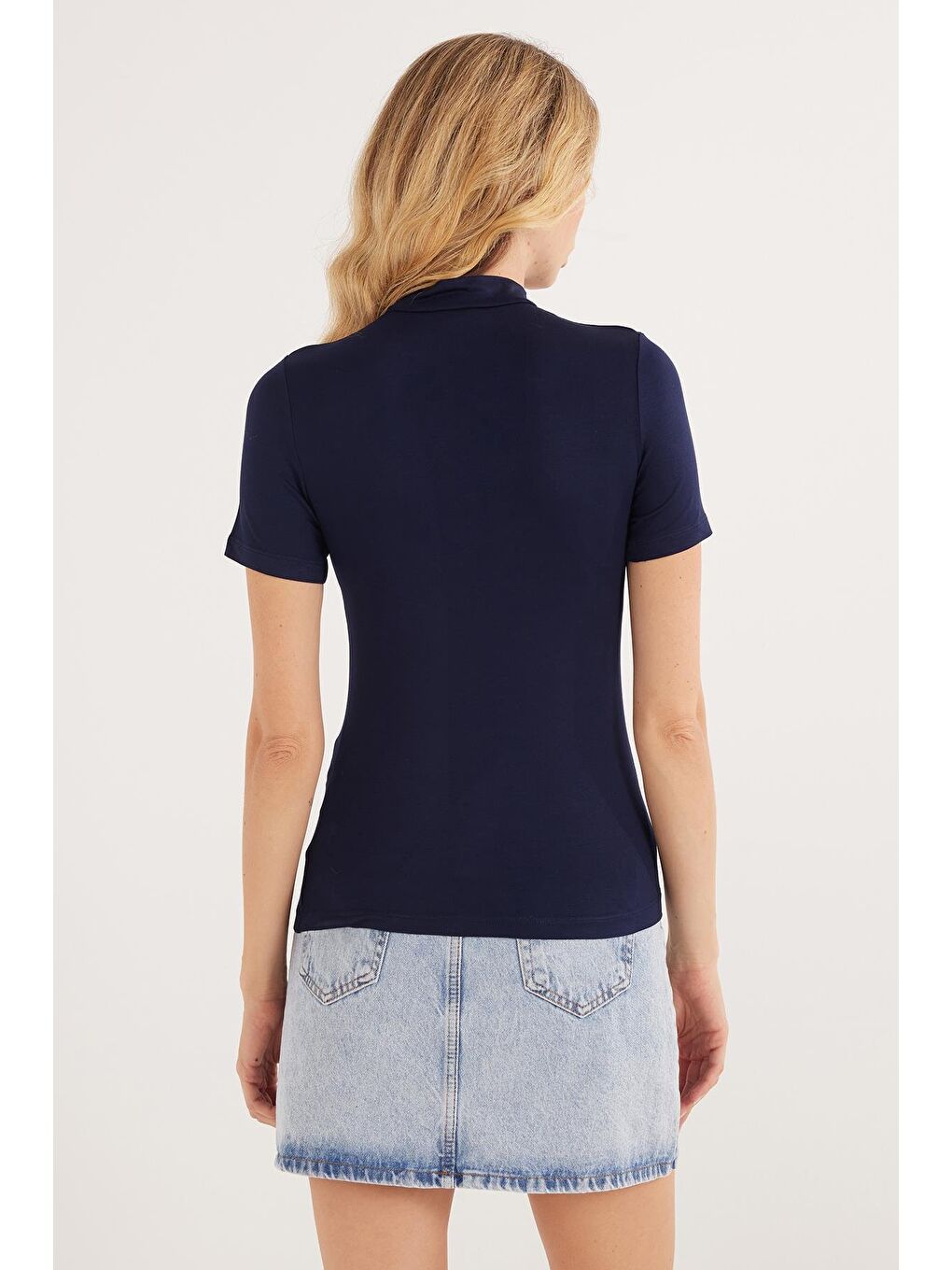 Kadın Standart Fit Kısa Kollu Yarım Balıkçı Yaka Lacivert Bluz-6
