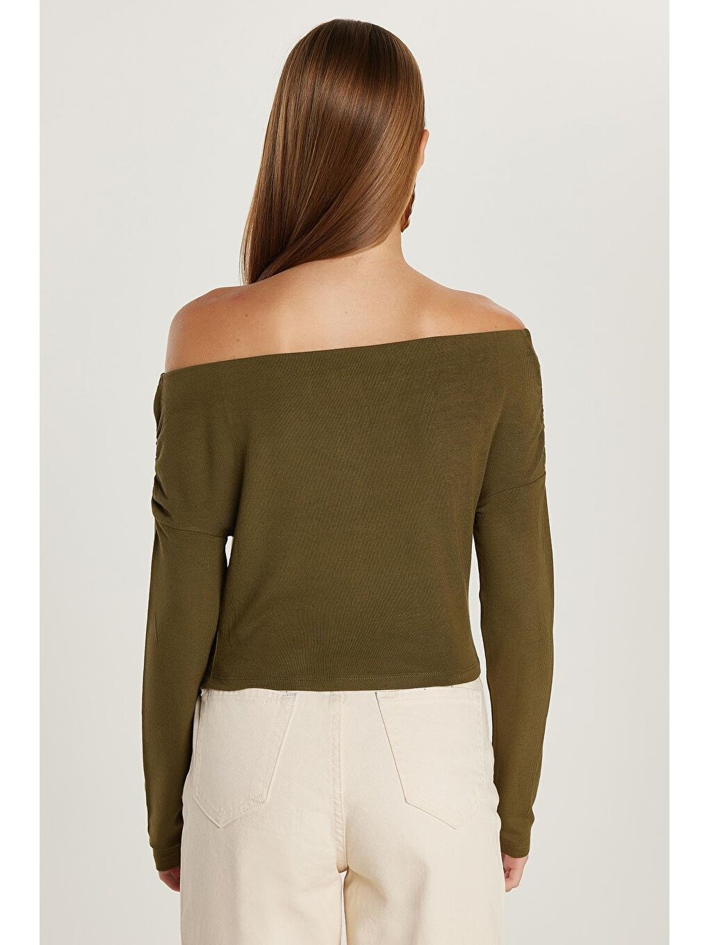 Kadın Slim Fit Dar Kesim Kayık Yaka Viskon Yeşil Bluz-4