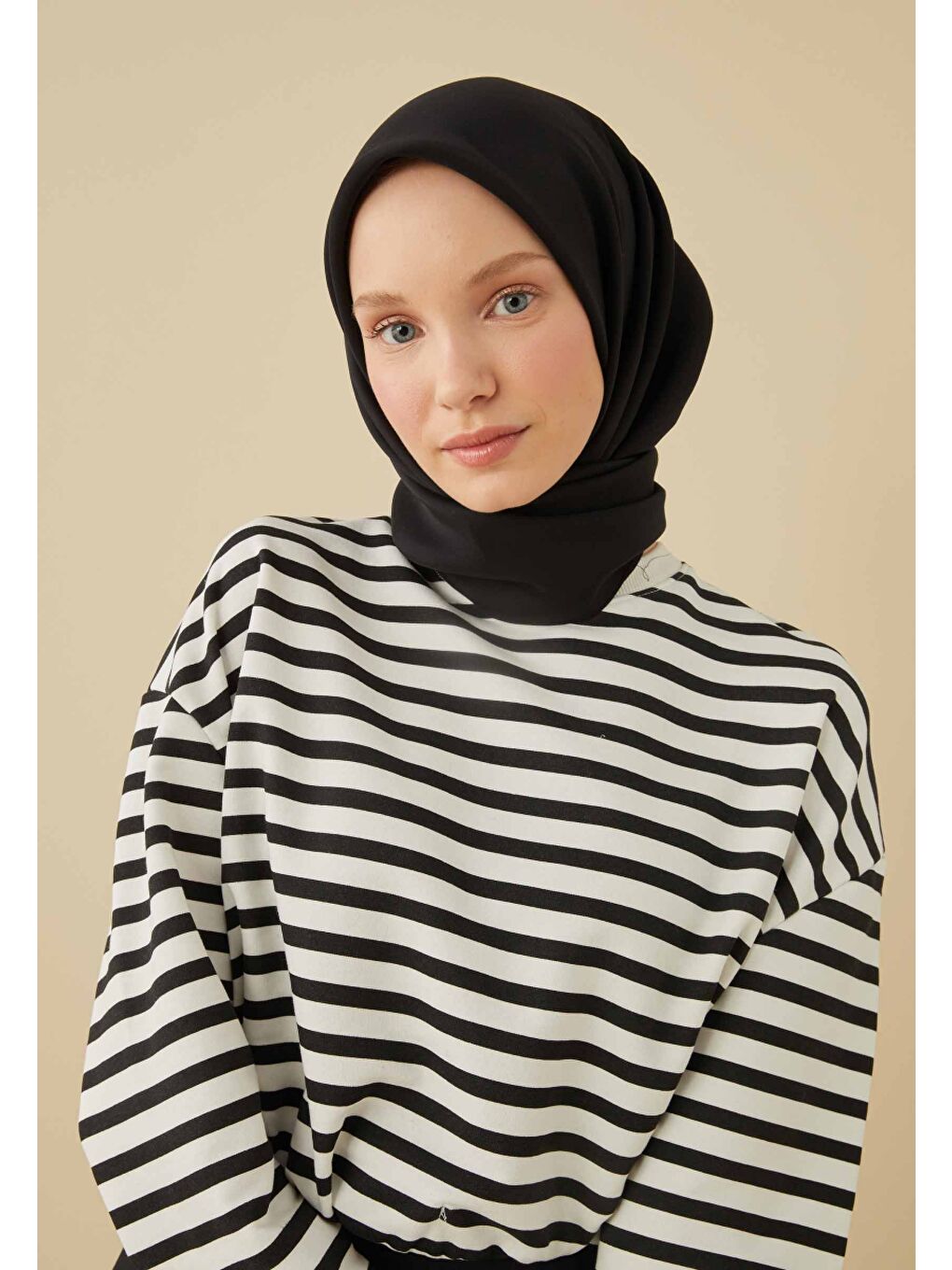 Pamuk İpek Eşarp Siyah-3