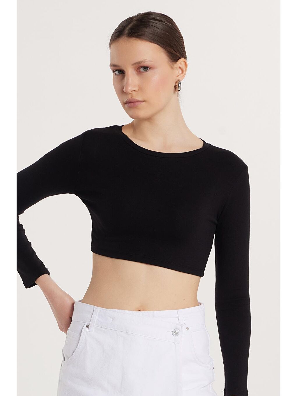 Kadın Slim Fit Modal Kumaş Pamuklu Bisiklet Yaka Siyah Bluz-1