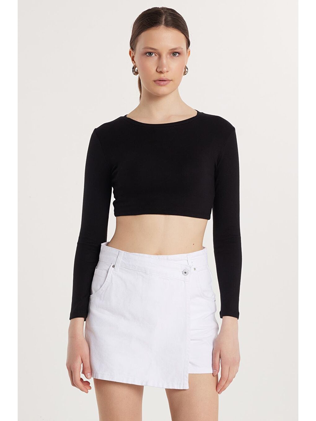 Kadın Slim Fit Modal Kumaş Pamuklu Bisiklet Yaka Siyah Bluz-3