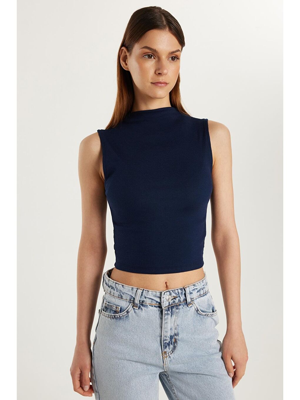 Kadın Slim Fit Dar Kesim Sıfır Kol Fitilli Modal Kumaş Lacivert Bluz-4