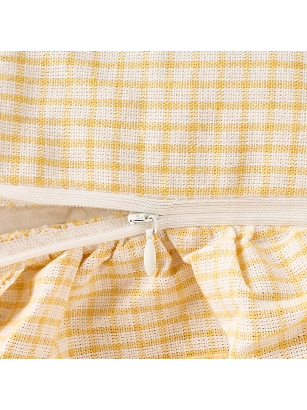 Soft Kras Kırlent - Sarı / Ekru - 30x50 cm-2