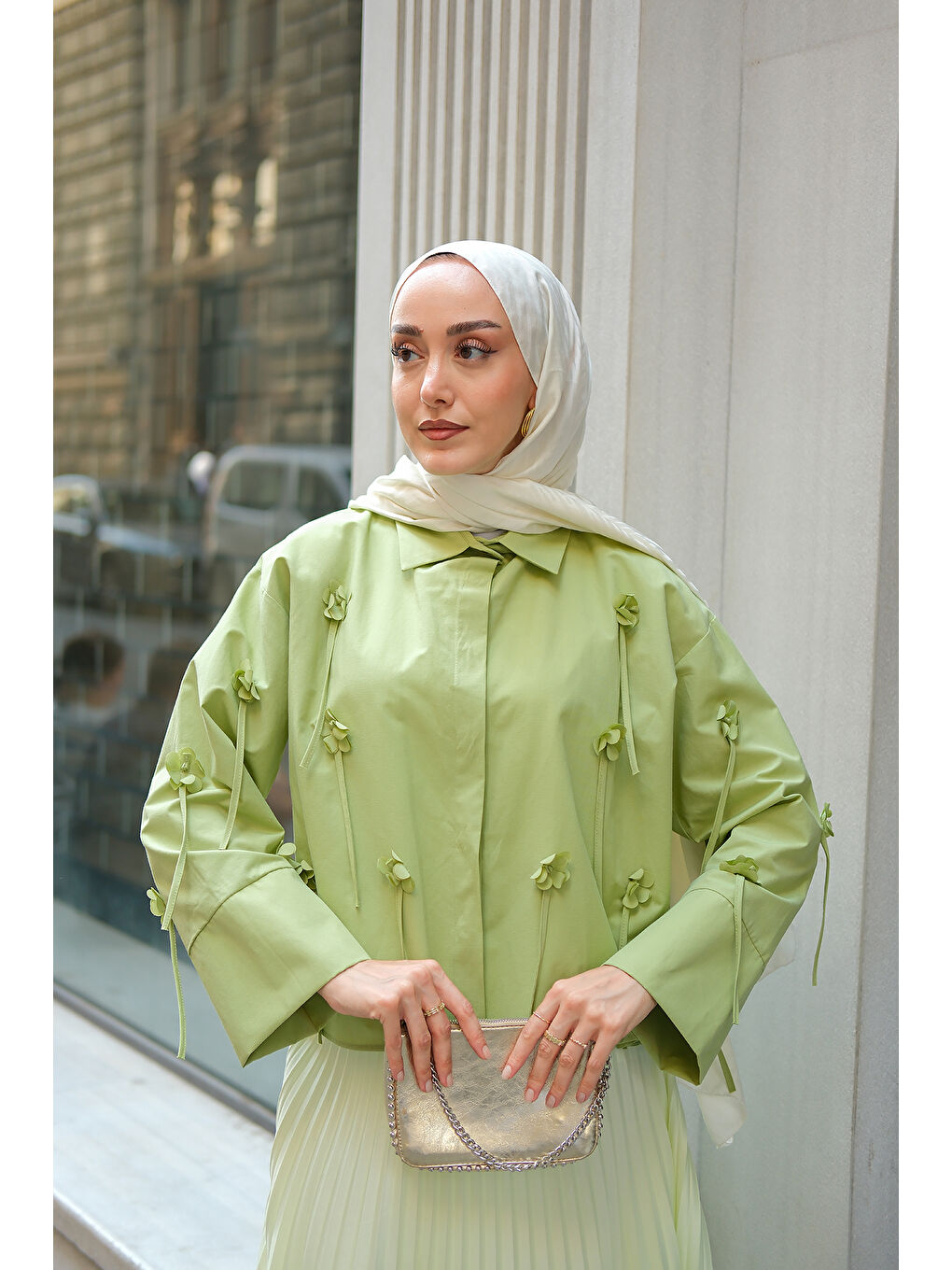 Kadın Çiçek Desenli Gömlek Fıstık Yeşil-3