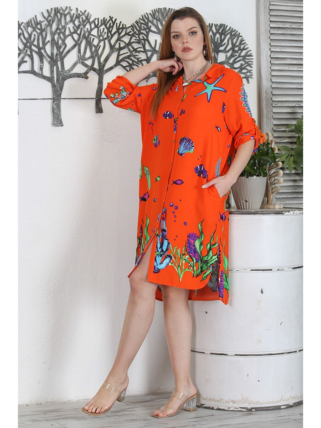 Turuncu Gömlek Yaka Düğmeli Uzun Kollu Düğmeli Gizli Cepli Empirme Baskılı Casual Dokuma Elbise-1