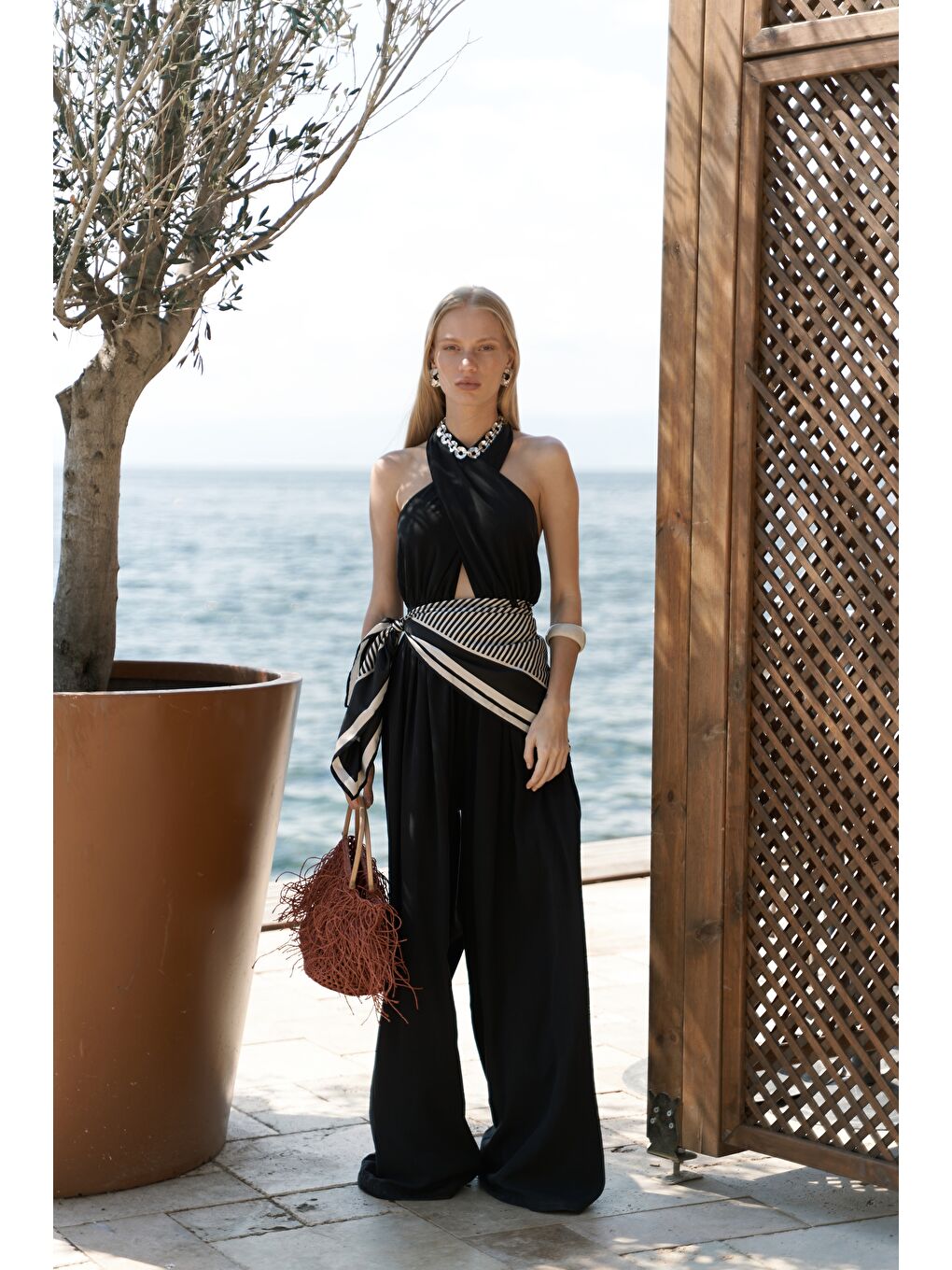 Lios Pencere Detay Siyah Uzun Tulum-1