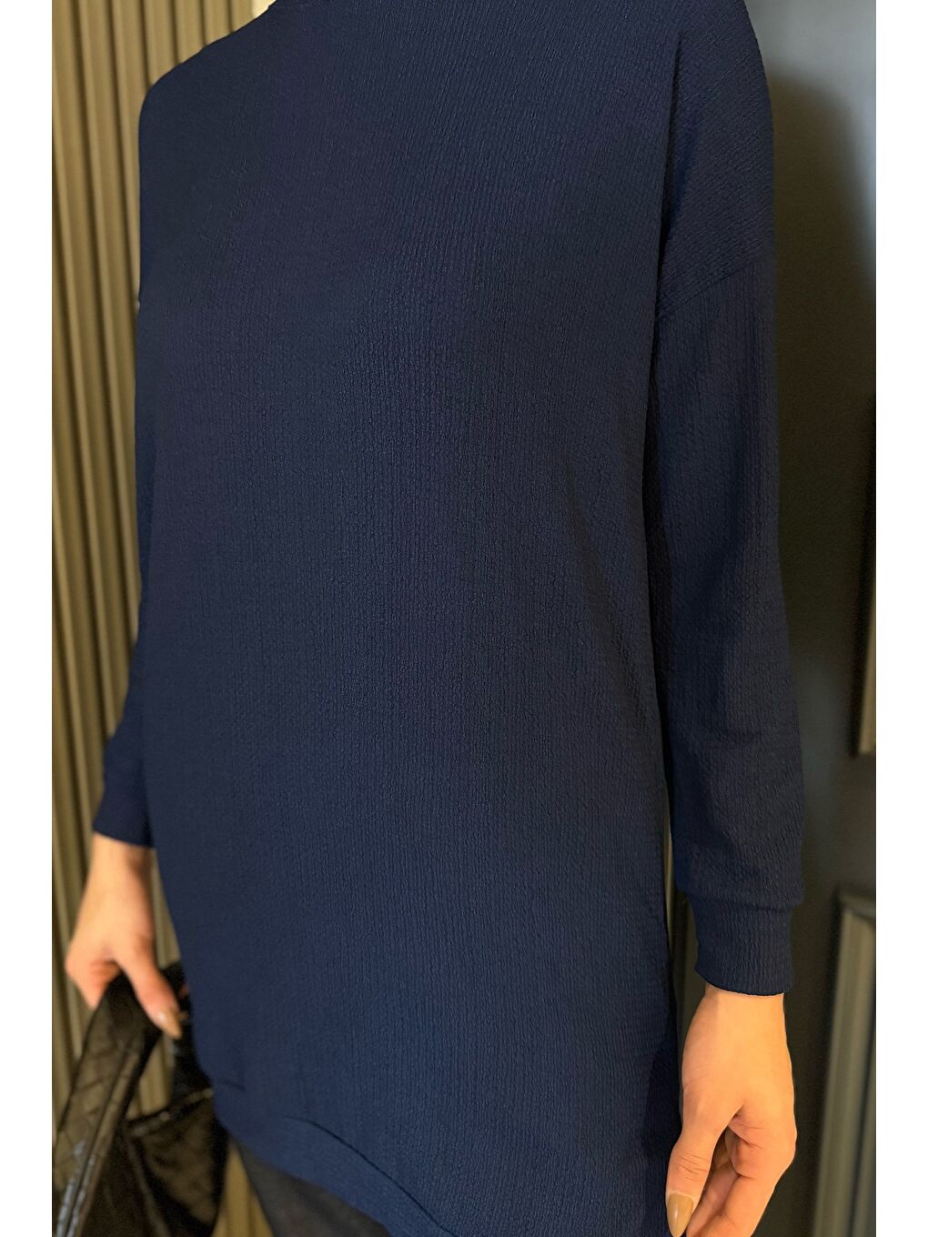 Lacivert Kadın Bisiklet Yaka Yırtmaç Detaylı Bürümcük Tesettür Tunik-4