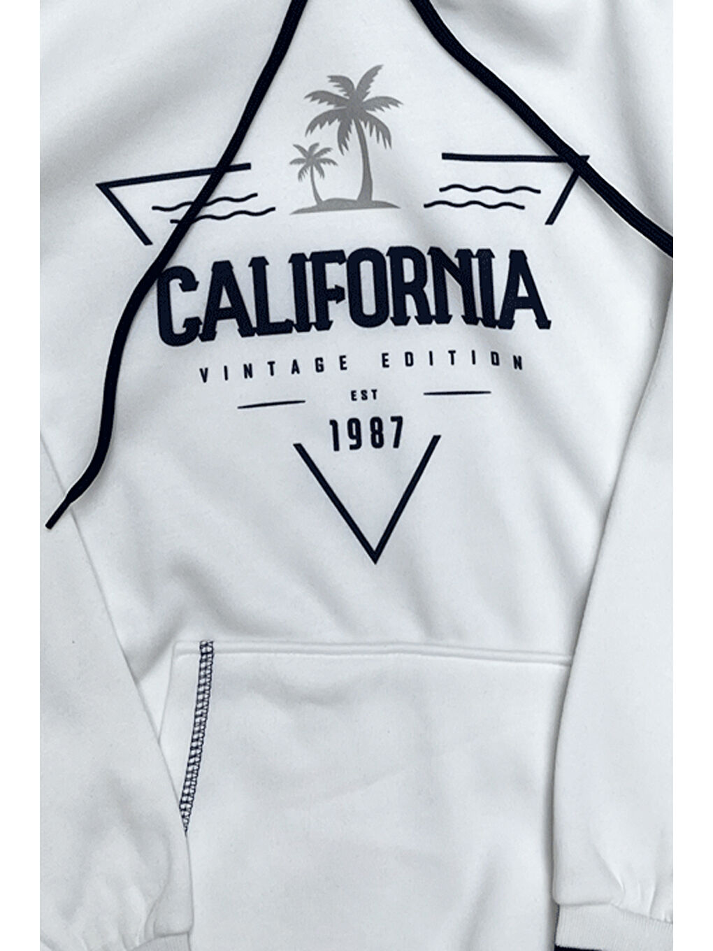 Beyaz Erkek Çocuk 3 İplik Kapüşonlu Kanguru Cepli Ribana Detaylı Sweatshirt 12330-1