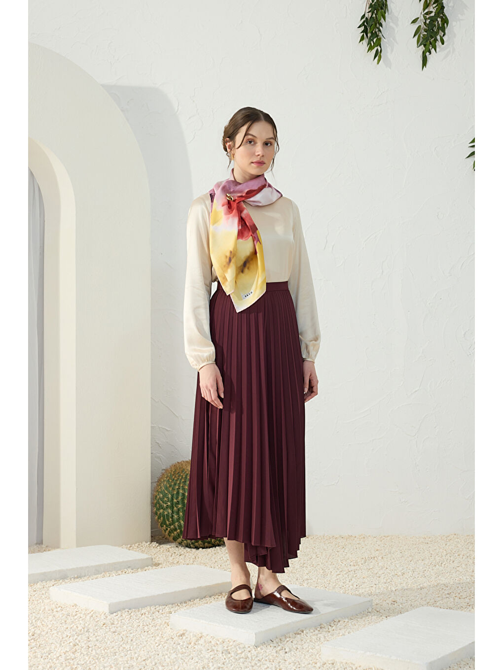 Bordo Asimetrik Piliseli Etek-3