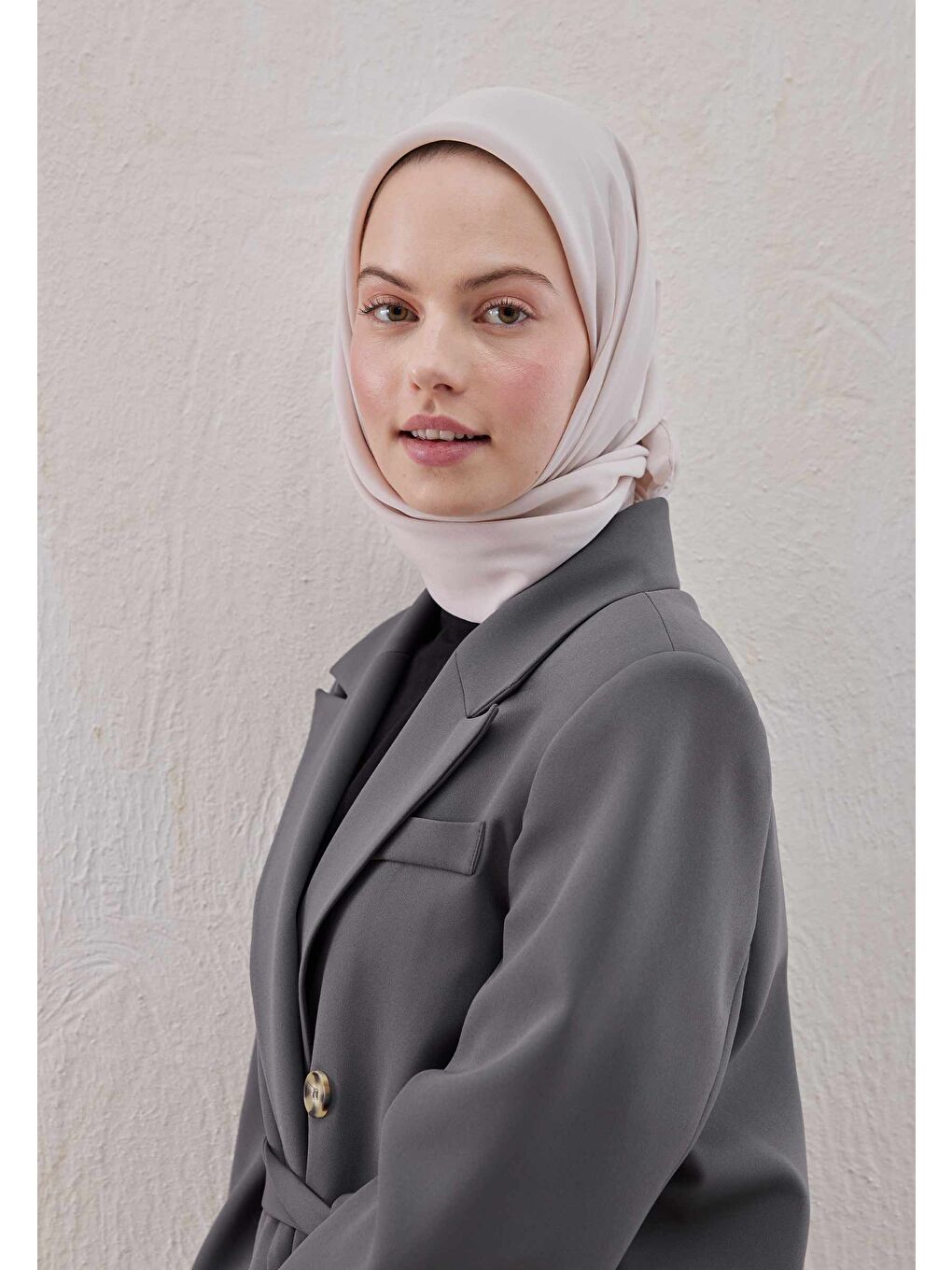 Ekru Pamuk İpek Eşarp İstiridye-2