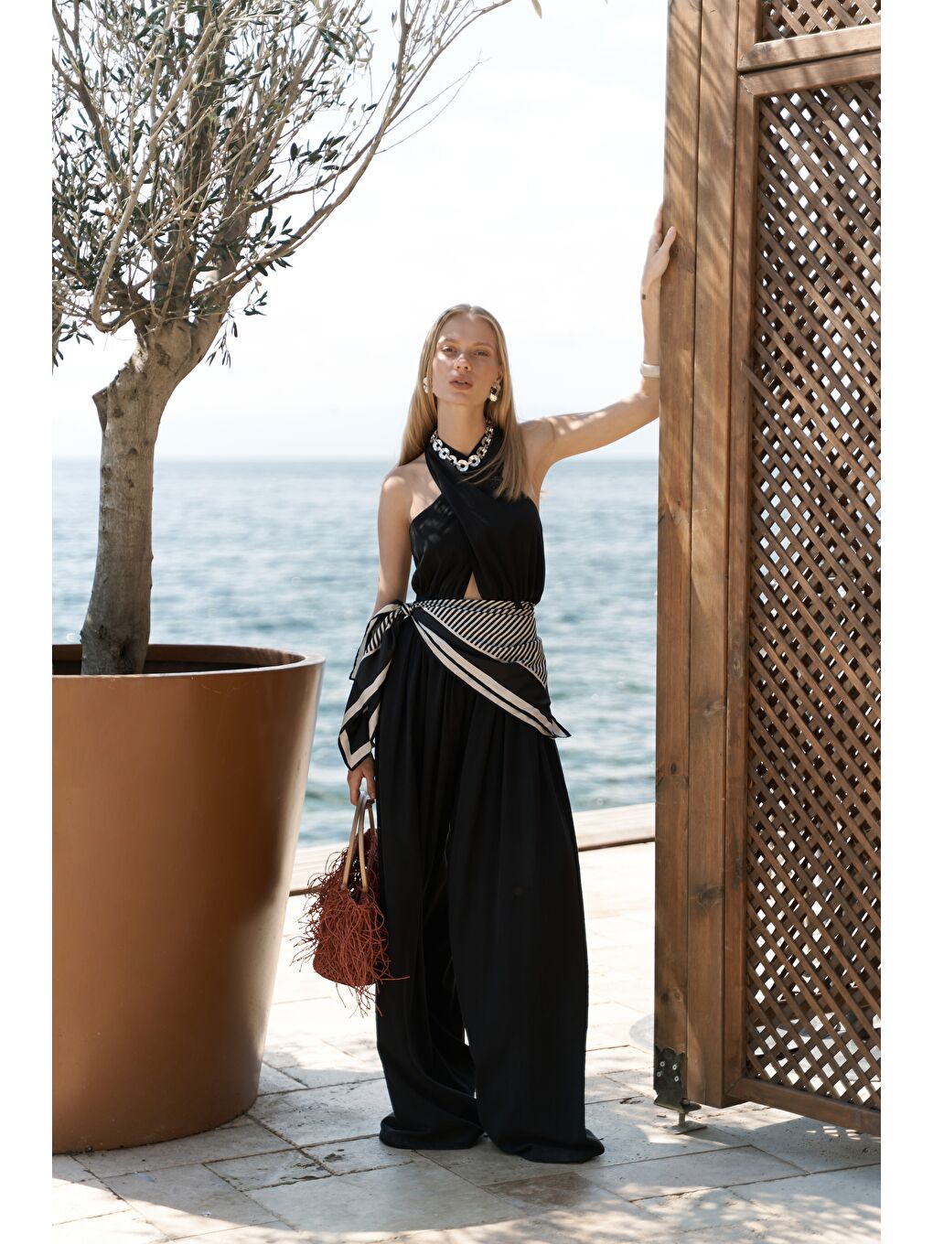 Lios Pencere Detay Siyah Uzun Tulum-5