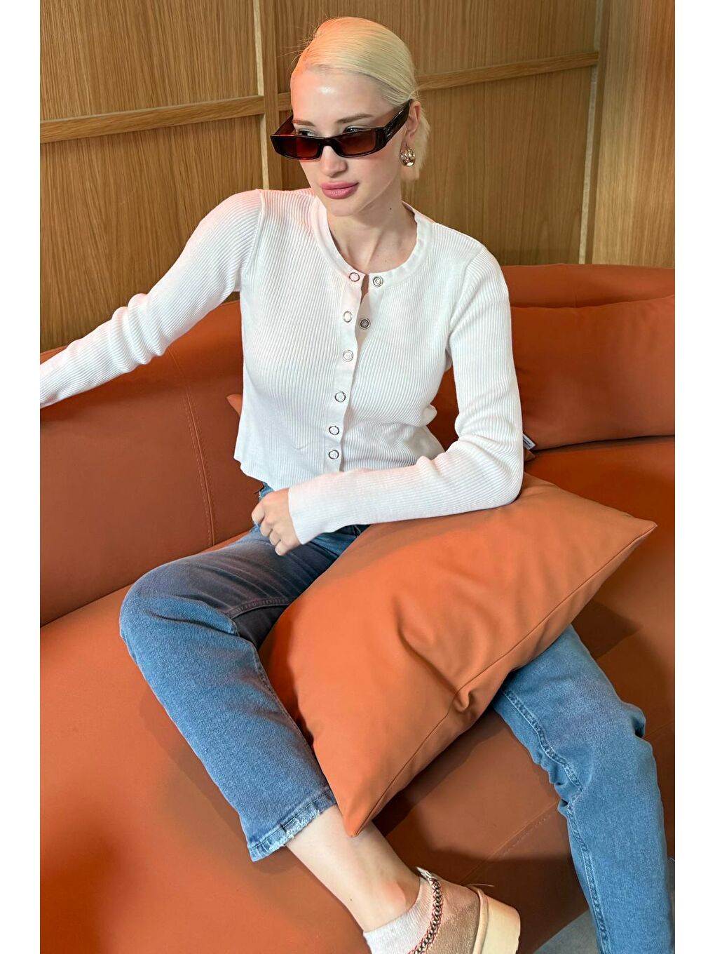 Beyaz Çıt Kapamalı Triko Kadın Hırka Mg2579-4