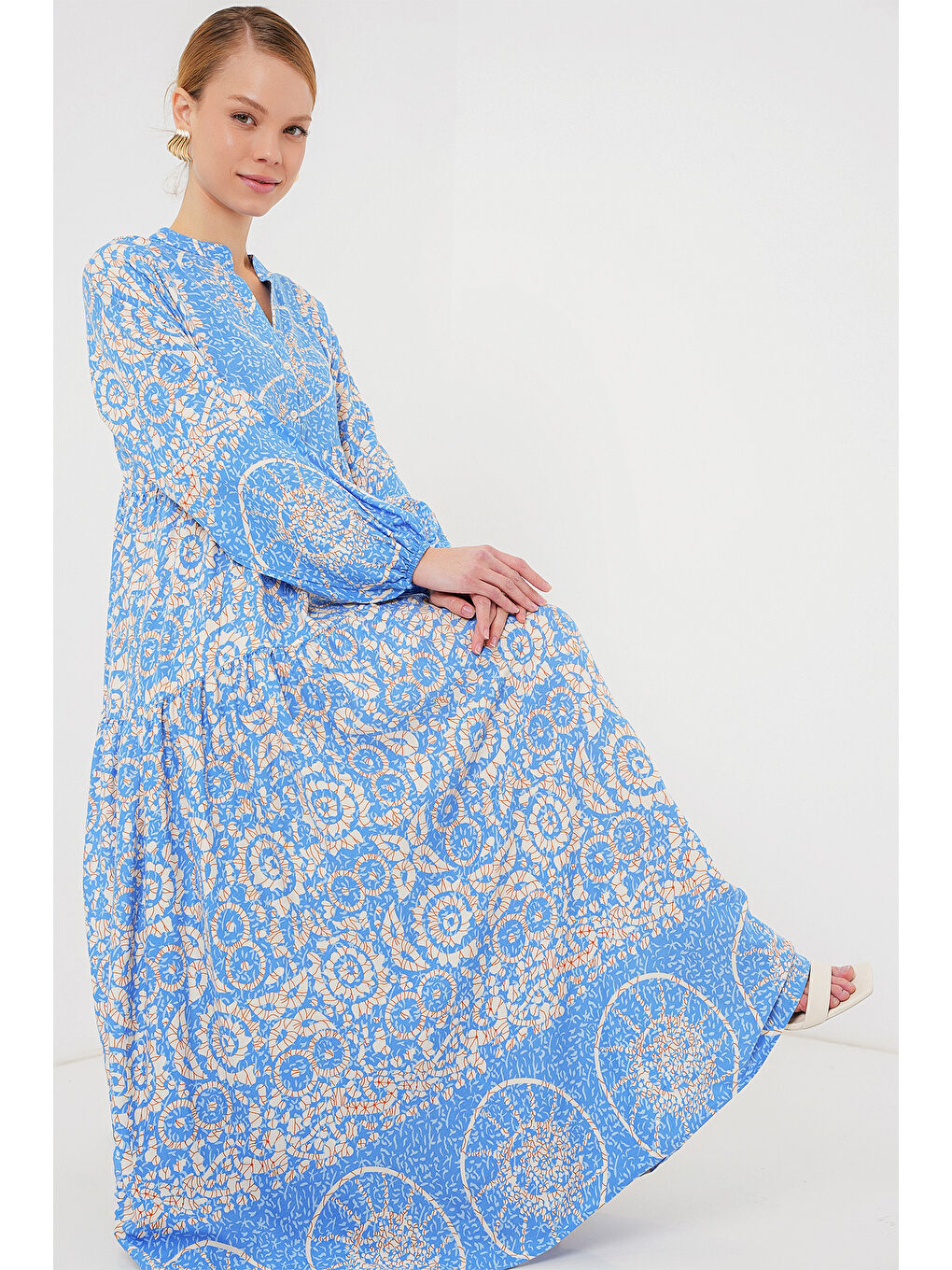 2423 Otantik Desenli Tesettür Elbise - S. Mavi-1