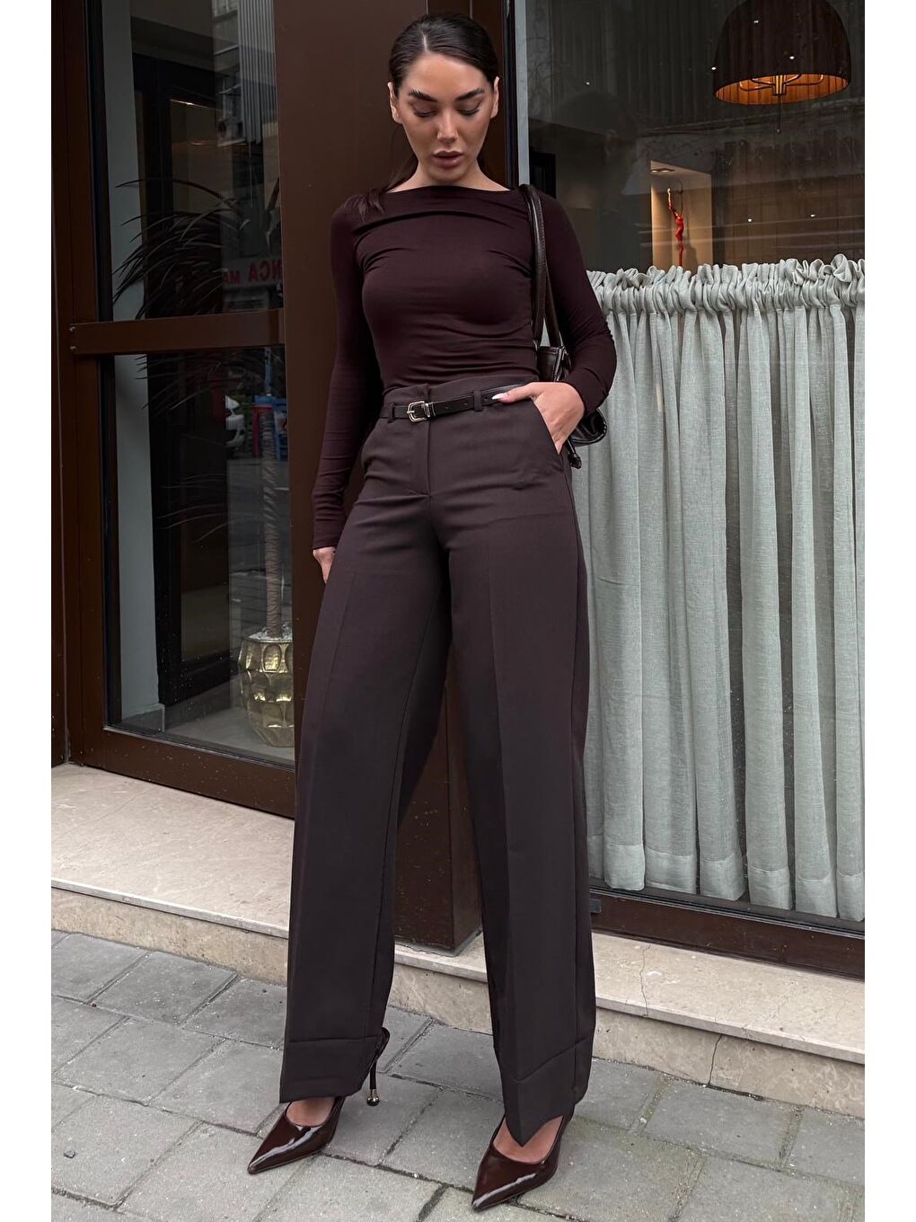 Acı Kahverengi Geniş Paça Normal Bel Kemerli Pantolon Mg2735-4