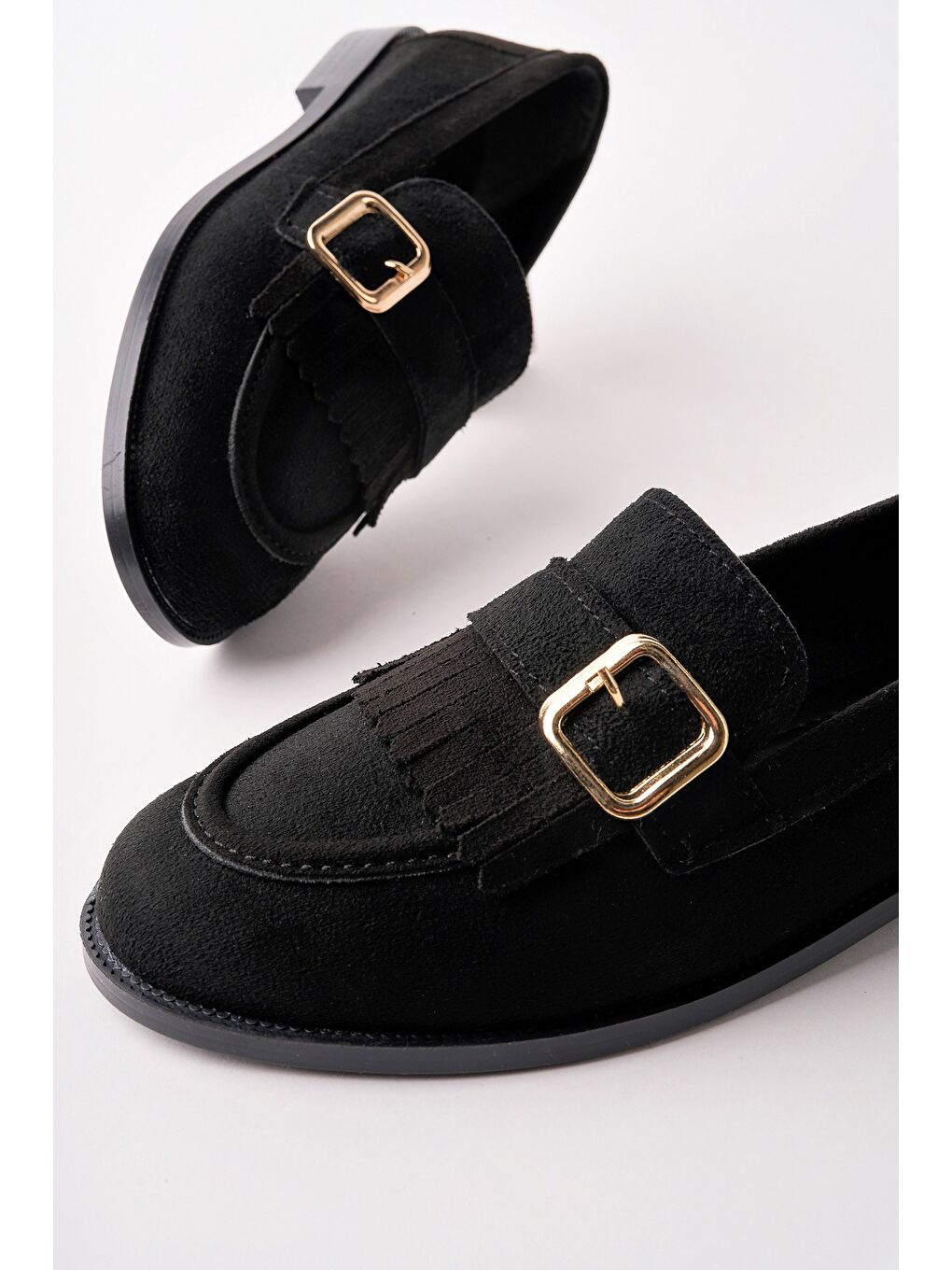 Siyah TUFT Gold Tokalı Püsküllü Süet Kadın Günlük Loafer Ayakkabı-1